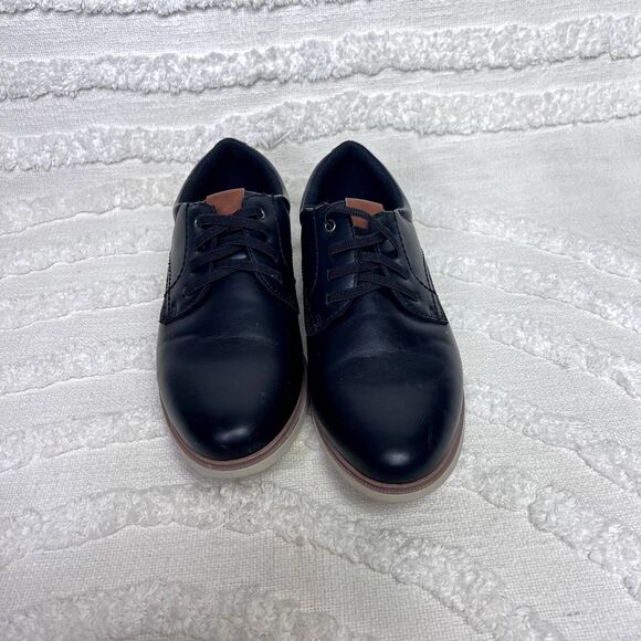 Max & Jake mens/ Teen shoe size 6 - Picture 2 of 7